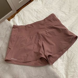 New Luluemon Shorts w/ Inside Liner